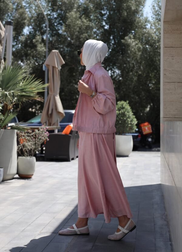 Le Fabric 27 - Image 4